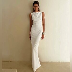 Effie Kats Verona Gown NWT